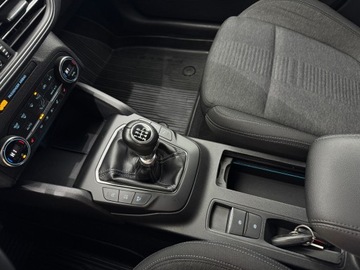 Ford Focus IV Kombi 1.0 EcoBoost 125KM 2019 Ford Focus Active / LED / Podgrzewana szyba czołow, zdjęcie 22