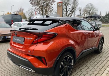Toyota C-HR I Crossover Facelifting 2.0 Hybrid Dynamic Force 184KM 2021 Toyota C-HR Toyota C-HR 2.0 Hybrid GR Sport 2.0 Hybryda 184KM, zdjęcie 10