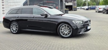 Mercedes Klasa E W213 All-terrain Facelifting 2.9 E400d 330KM 2022 Mercedes-Benz Klasa E Mercedes E400d 4MATIC AMG Line 330KM Panorama 360 He, zdjęcie 16