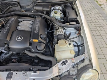 Mercedes Klasa E W210 Sedan 2.6 170KM 2001 Mercedes E 240 170KM Avantgarde Xenony Skóra, zdjęcie 22