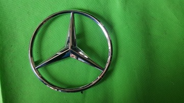 MERCEDES GLC GLE ML SPRINTER ZNAK HVĚZDA MASKA PŘEDNÍ OE A0008172116