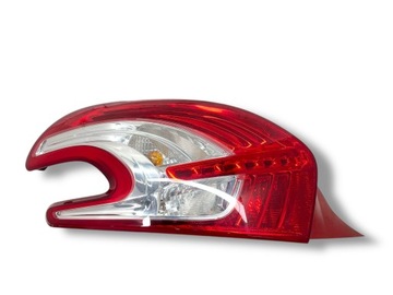 PEUGEOT 208 2013 LEVÝ STRANA SVĚTLO ZADNÍ