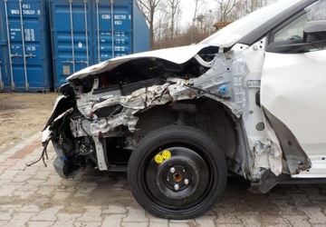 Toyota C-HR I Crossover 1.8 Hybrid 122KM 2018 Toyota C-HR Okazja 1.8 Hybryda 122KM, zdjęcie 15