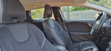 Volvo V40 II Hatchback Facelifting 2.0 D2 120KM 2019 Volvo V40 D2 Momentum, zdjęcie 29