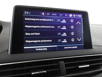 Peugeot 3008 I Crossover Facelifting 1.2 PureTech 130KM 2016 Peugeot 3008 półskóra virtual cocpit navi klima, zdjęcie 25