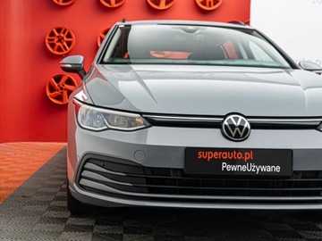 Volkswagen Golf VIII Variant 2.0 TDI 115KM 2022 VOLKSWAGEN Golf 2.0 TDI SCR Life Combi 115KM 2022, zdjęcie 19