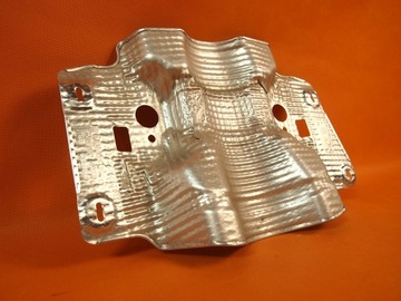 Audi Q7 4M Теплозащитный экран туннельного вала 4m0521443c