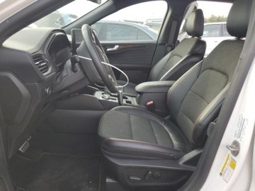 Ford Kuga III 2023 Ford Kuga 2023, 2.0L, 4x4, ST LINE PLUS, od ubezpieczalni, zdjęcie 7