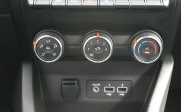 Renault Clio V Hatchback 5d 1.0 TCe 100KM 2020 Renault Clio Renault Clio V Jak Nowy Maly Przebieg Serwisowany ASO, zdjęcie 19