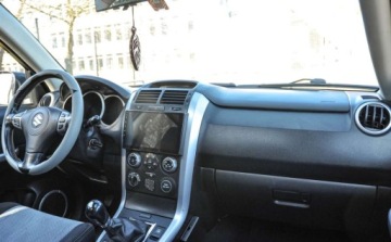 Suzuki Grand Vitara II SUV 5d Facelifting 1.9 DDiS 129KM 2008 Suzuki Grand Vitara 4x4 2008 r. 1.9 Diesel 129KM, zdjęcie 9