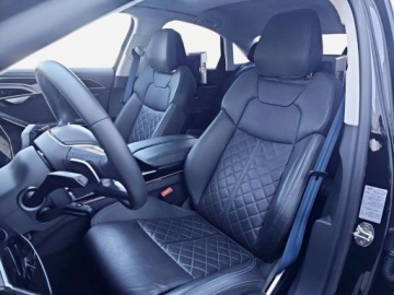 Audi A8 D5 Sedan Plug-In Facelifting 3.0 60 TFSIe 462KM 2024 Audi A8 head up, kamery 360, panoramiczny dach szklany, noktowizja, BO,, zdjęcie 16
