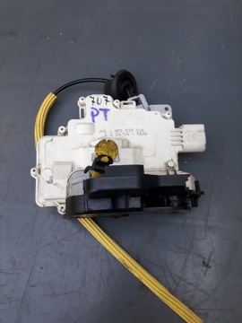 ZAMEK DRZWI AUDI A6 C6 PRAWY TYŁ PRZEDNI 7 PIN