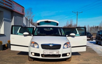 Skoda Fabia II Hatchback 1.2 i HTP 12V 70KM 2008 Skoda Fabia 1,2 Ben Klima 1.2 Benzyna 70KM, zdjęcie 20