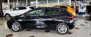 Opel Astra K Hatchback Facelifting 1.2 Turbo 130KM 2020 Opel Astra 1.2 turbo benzyna 130 km Kamera Nawigacja 1.2 Benzyna 130KM, zdjęcie 17