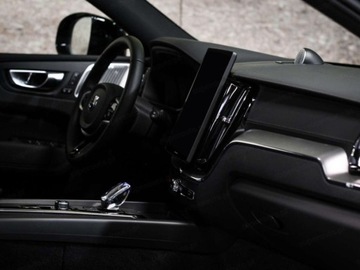 Volvo XC60 II 2026 VOLVO XC60 T8 AWD Ultra Black Edition Suv 2.0 (455KM) 2026, zdjęcie 9