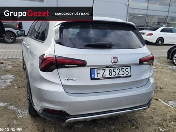 Fiat Tipo II Station Wagon Facelifting 1.6 MultiJet 130KM 2022 Fiat Tipo Seria 3-1.6 MultiJet 130 KM Cross, zdjęcie 4