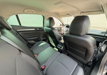 Renault Megane IV Hatchback 5d  Facelifting 1.3 TCe 140KM 2023 Renault Megane Auto jak nowe z gwarancjafull ledskoranaviautomatalu 17, zdjęcie 9