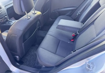 Mercedes Klasa C W204 Kombi T204 2.2 220CDI BlueEfficiency 170KM 2010 Mercedes-Benz Klasa C bezwypadekserwis asoautomatz Niemiec 2.1 Diesel, zdjęcie 12