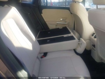Mercedes GLA II 2023 Mercedes-Benz GLA 2023r., 4x4, 2.0L 2.0 Benzyna 221KM, zdjęcie 9