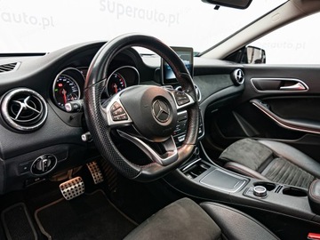 Mercedes CLA C117 Shooting Brake Facelifting 2.0 220 184KM 2017 MERCEDES-BENZ CLA 220 4-Matic Combi 2.0 184KM 2017, zdjęcie 8