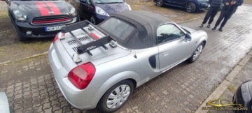 Toyota MR2 III 1.8 16V VT-i 140KM 2003 Toyota MR2 1.8 140KM 1.8 Benzyna 140KM, zdjęcie 13