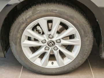 Toyota Corolla XII Sedan Facelifting 1.8 Hybrid 140KM 2025 Od ręki - Comfort 1.8 Hybrid 140KM | Podgrzewane fotele!, zdjęcie 8