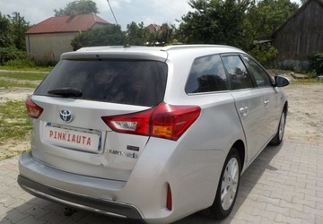 Toyota Auris II 2014 Toyota Auris Okazja 1.8 Hybryda 98KM, zdjęcie 12