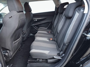 Peugeot 5008 II Crossover 1.2 PureTech 130KM 2020 Peugeot 5008 7 osobowy, automat, zdjęcie 20