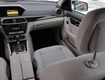 Mercedes Klasa C W204 Kombi T204 2.2 200 CDI BlueEFFICIENCY 136KM 2011 Mercedes C C 200 CDI, Automat, Klima, Klimatronic, zdjęcie 7