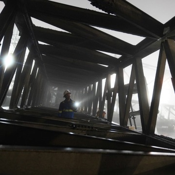 Latarka led Fenix C7 Aku 21700 5000mAh USB-C 3000l