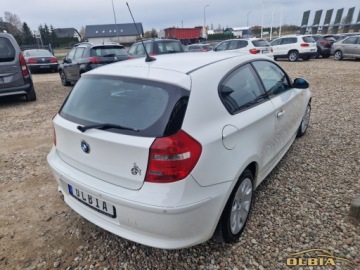 BMW Seria 1 E81/E87 Hatchback 5d E87 1.6 116i 122KM 2008 BMW Seria 1 Radio CdAux Wielofunkcyjna kierownica 1.6 Benzyna 122KM, zdjęcie 8