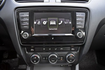 Skoda Octavia III Liftback 1.4 TSI  150KM 2016 Škoda Octavia Skoda Octavia Bezwypadkowy / Salon, zdjęcie 17