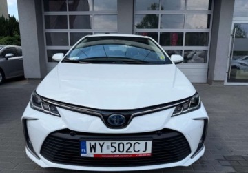 Toyota Corolla XII Sedan 1.8 Hybrid 122KM 2021 Toyota Corolla Kameraczujniki przod i tyl, Salon Polska, Serwis ASO, FV-VA, zdjęcie 1