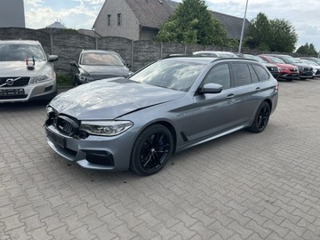 BMW Seria 5 G30-G31 Touring 540d 320KM 2019 BMW 540 D xDrive Mpakiet Harman/Kardon 320KM