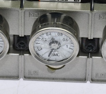ARM2500-B-02G1 Регулятор давления газа SMC x5