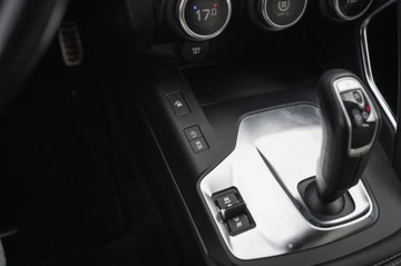 Jaguar E-Pace SUV 2.0 i4P 300KM 2018 Jaguar E-Pace P300 AWD, Salon Polska, Serwis ASO, zdjęcie 21