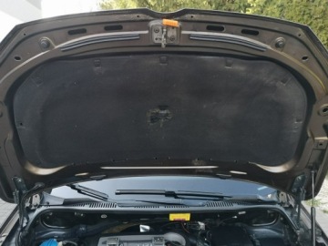 Volkswagen Touran II 1.6 TDI 105KM 2011 Volkswagen Touran 1.6 TDI 105KM Klimatronic, zdjęcie 25