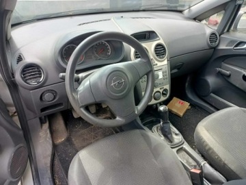 Opel Corsa D Hatchback 1.0 Twinport ecoFLEX 60KM 2007 Opel Corsa 1.0 07r, zdjęcie 6