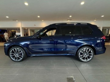 BMW X7 SUV Facelifting 3.0 40d 352KM 2026 BMW X7 xDrive40d Sport Suv 3.0 (352KM) 2026, zdjęcie 1
