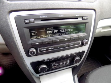 Skoda Octavia II Kombi 2.0 TDI CR DPF 140KM 2009 SKODA OCTAVIA 2,0 TDI 140 KM, zdjęcie 14