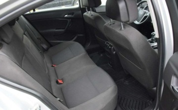 Opel Insignia I Sedan 1.6 Twinport ECOTEC 115KM 2010 Opel Insignia 1.6 BGas Klima 2 KPL Opon Stan bardzo dobry 1.6 115KM, zdjęcie 11