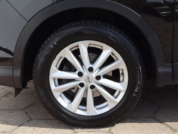 Nissan Qashqai II Crossover 1.2 DIG-T 115KM 2016 Nissan Qashqai 1.2 DIG-T, Navi, Klima, zdjęcie 13