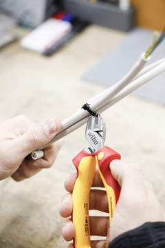 WIHA БОКОЗЕЗЫ PROFESSIONAL ELECTRIC 43340