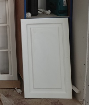 Front meblowy z MDF, lakierowany