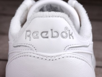 Reebok CLASSIC LEATHER IG9507 туфли, кроссовки