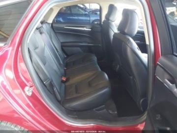 Ford Fusion 2020 Ford Fusion Plug-In Hybrid Titanium 2020 2.0 Hybryda 141KM, zdjęcie 12