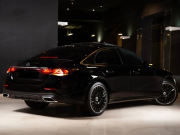 Mercedes Klasa E W214 Sedan 2.0 200 204KM 2024 MERCEDES-BENZ E Klasa 200 AMG Sedan 2.0 (204KM) 2024, zdjęcie 3