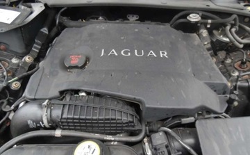 Jaguar XJ VII X351 Sedan SWB 3.0L V6D 600 275KM 2012 Jaguar XJ 2012r, 3.0 Diesel, AUTOMAT, Uszkodzony prawy bok, Jezdzi. 3.0, zdjęcie 31