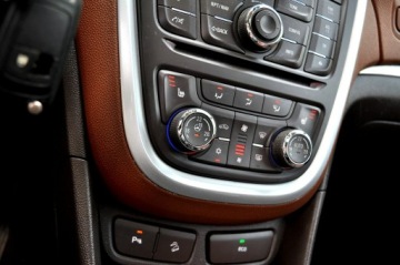 Opel Mokka I SUV 1.7 CDTI ECOTEC 130KM 2013 Opel Mokka 1.7 Cdti 130 KM 4x4 Full Opcja Cosmo, zdjęcie 17
