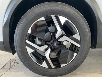 Peugeot 2008 II SUV Facelifting 1.2 PureTech 100KM 2025 Od ręki - Allure 1.2 PureTech 100KM / Pakiet Vision &amp; Drive Assist, zdjęcie 9